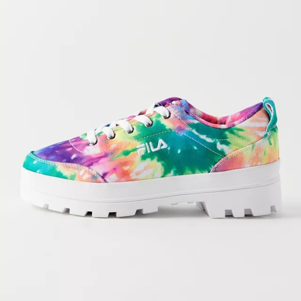 Urban Outfitters Fila Low Tie Dye Platform Sneakers ALMOST NEW with box Size 5